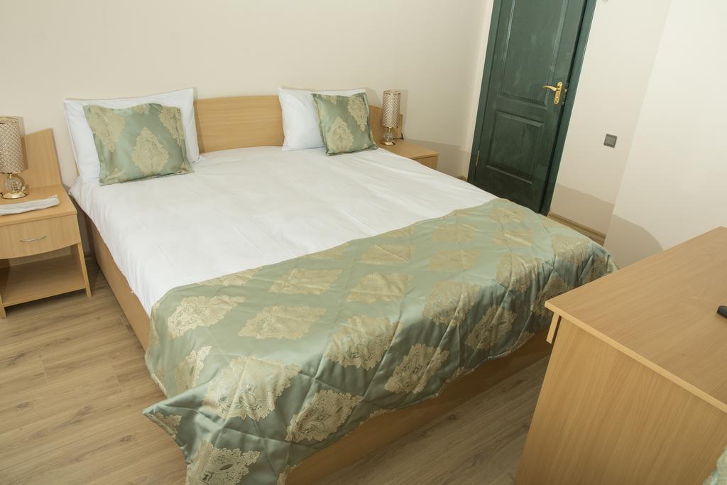 City Walls Hotel باكو المظهر الخارجي الصورة