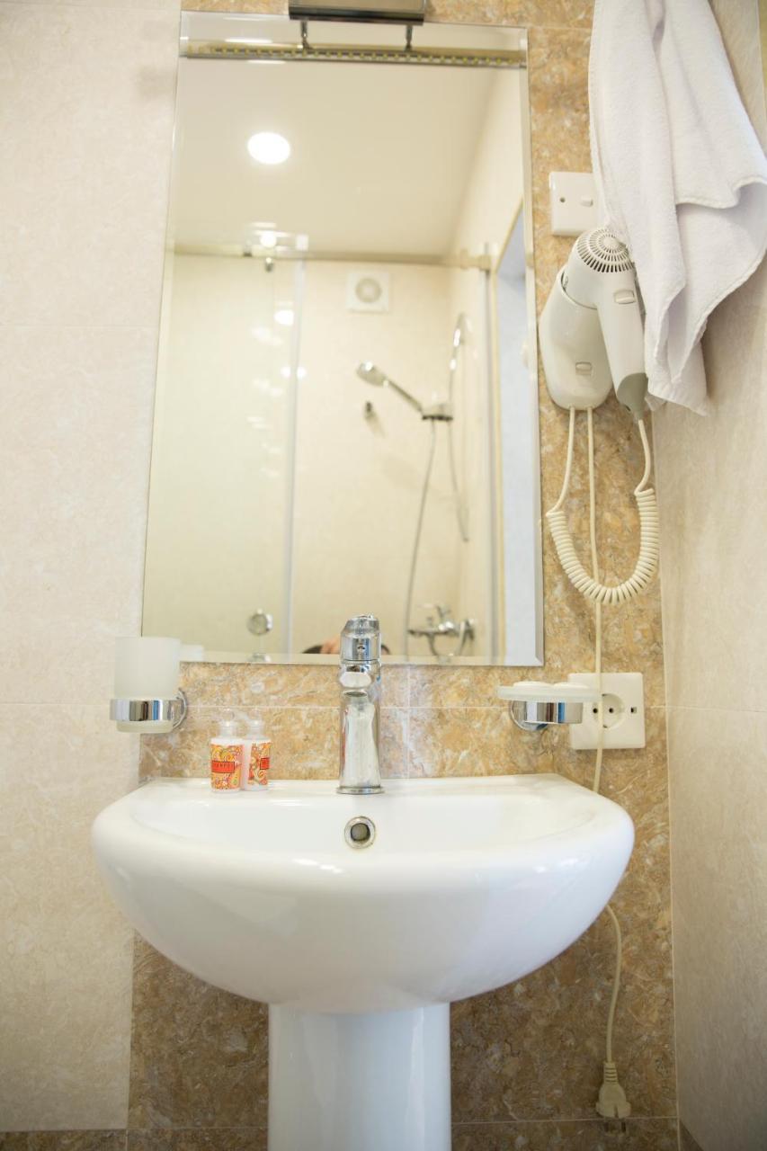 City Walls Hotel باكو المظهر الخارجي الصورة